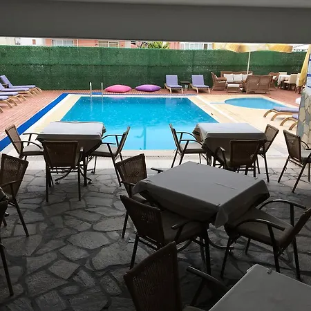 Otel Pacific Çeşme